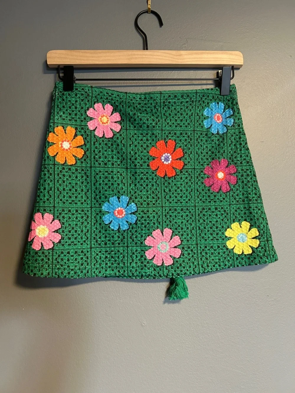 SHEIN NWT Floral Mini Skirt - Picture 6 of 6